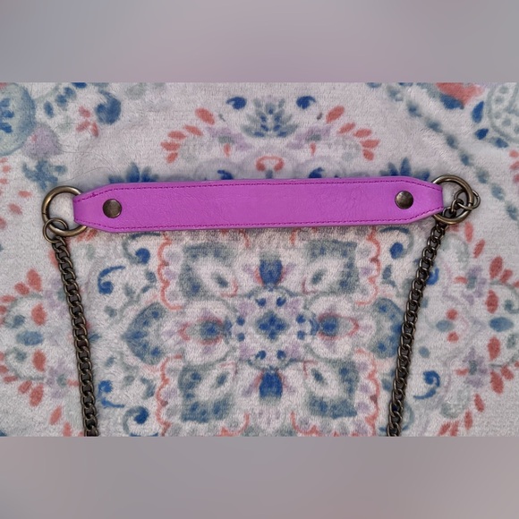 Loungefly Disney Beauty & The Beast Mrs. Potts Figural Crossbody RARE HTF - Picture 5 of 13